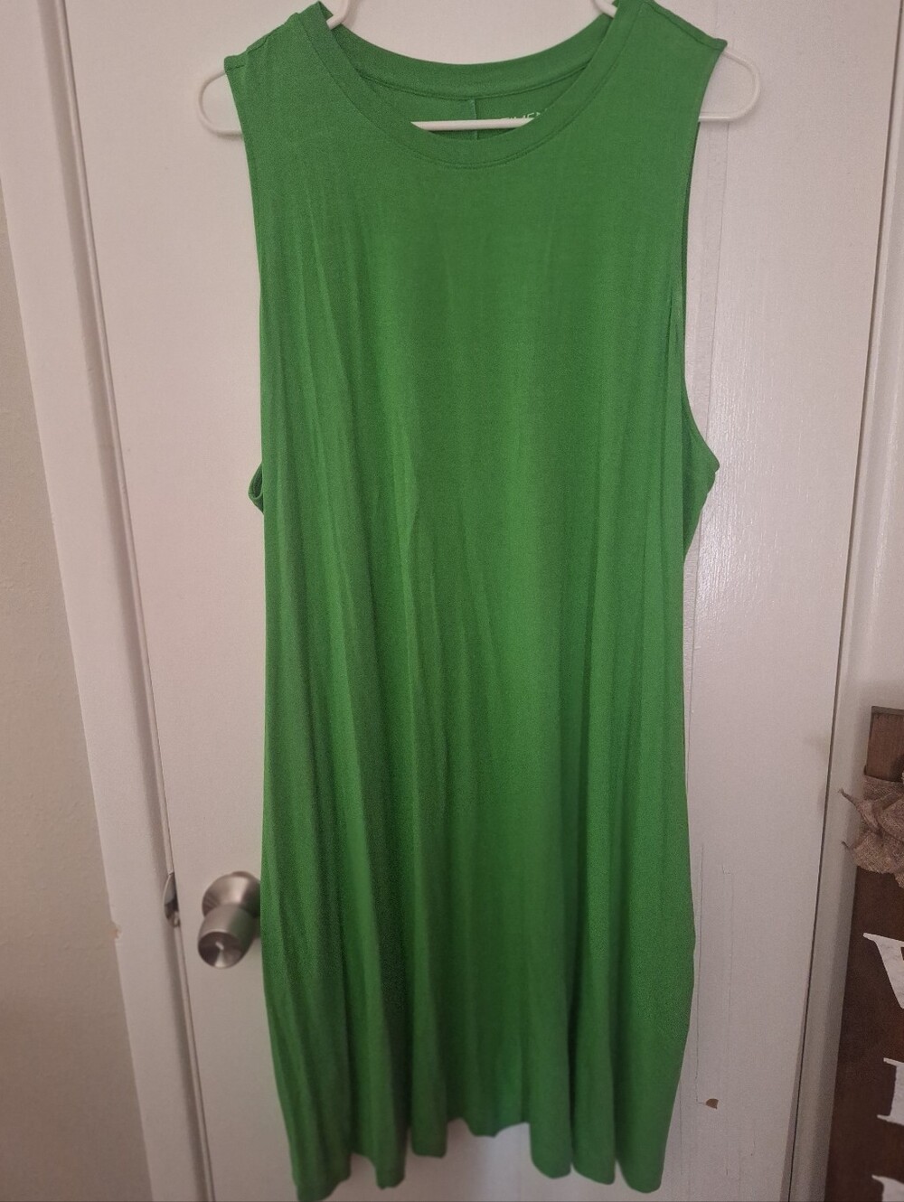 Time and Tru Bright Green Sleeveless Swing Tank Dress